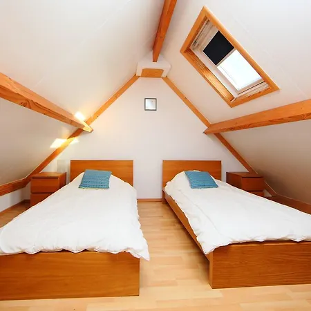 Holiday New Village Park Ferienhaus